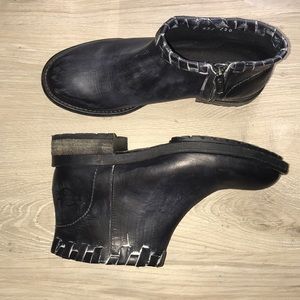 Black Harley-Davidson booties